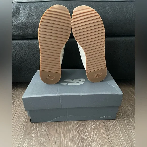 ❌SOLD❌ New Balance 574 Plus Sea Salt Animal Print (Women's) - Picture 5 of 8